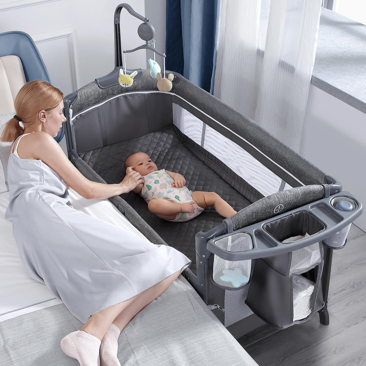 Baby Bassinet Bedside Crib I129